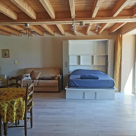 بيت للعطل Gite Studio Faverges-de-la-Tour